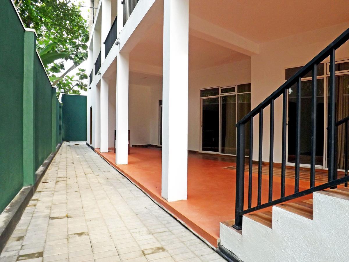 היקדואה Hotel "Diana" מראה חיצוני תמונה
