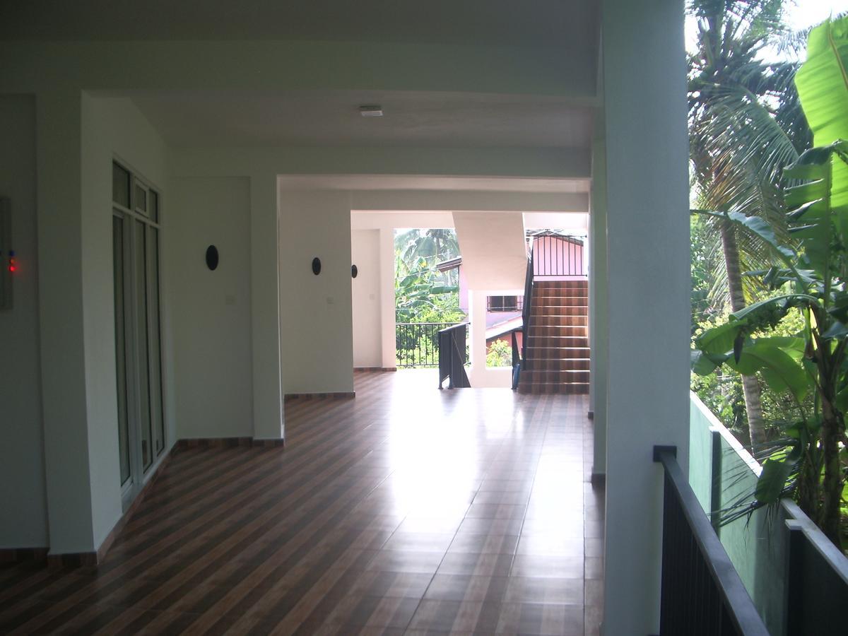 היקדואה Hotel "Diana" מראה חיצוני תמונה
