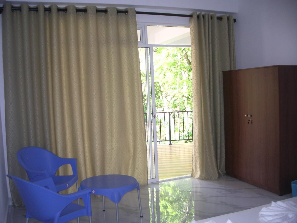 היקדואה Hotel "Diana" מראה חיצוני תמונה